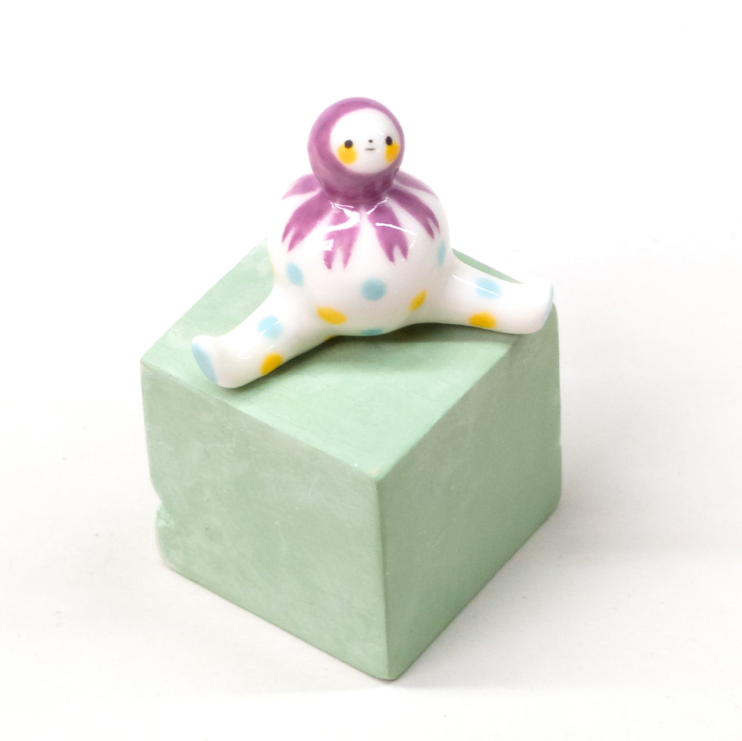 goatPIERROT Ceramic Art Toy [Purple Coneflower Tinybirdman, 1.3" tall]