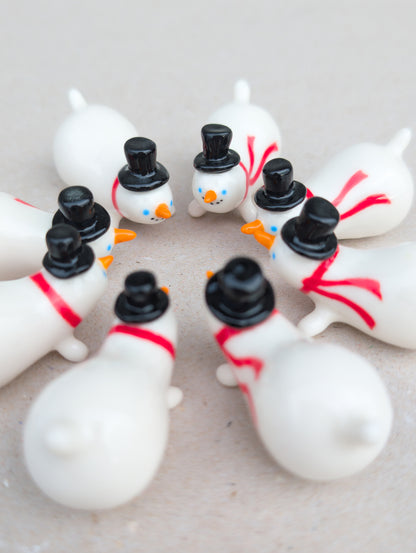 goatPIERROT Ceramic Art Toy [Snowblobmen with Top Hats, 4.5 cm long, Listed Individually]