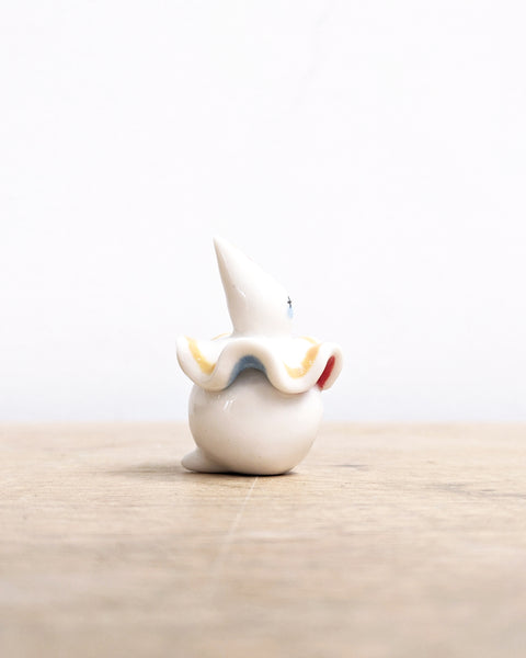 goatPIERROT Ceramic Art Toy [Birbauble BB24.019: Twinkle Eyed Clown in Stoplight Yellow]