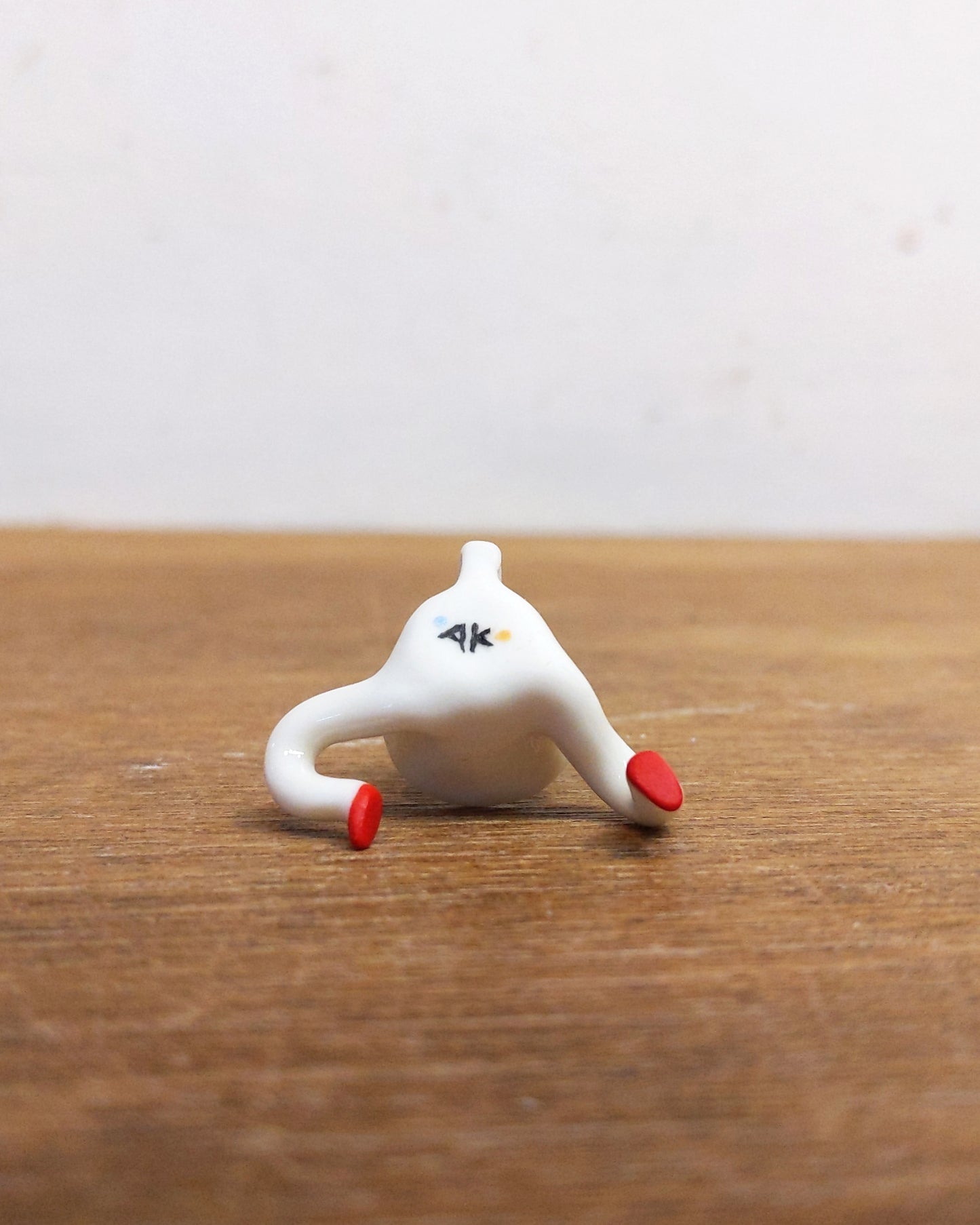 goatPIERROT Ceramic Art Toy [Leggy Teacup #1]