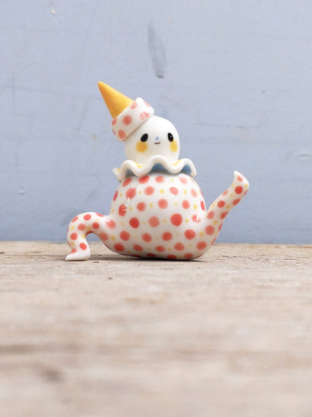 goatPIERROT Ceramic Art Toy [Tinybirdman 24.023: Ice Cream Cone Pierrot]
