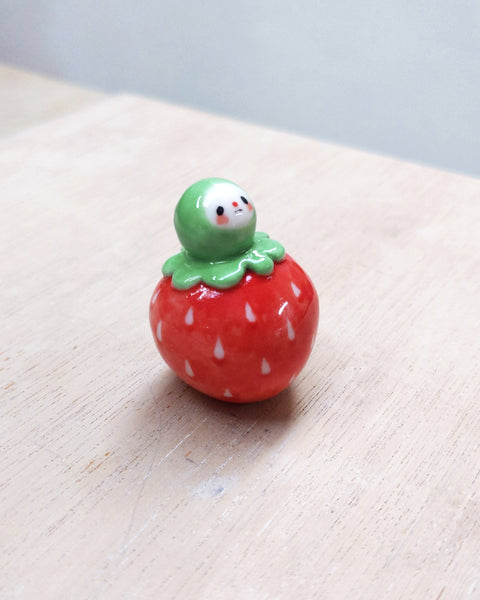 goatPIERROT Ceramic Art Toy [Birbaubles BB24.047: Strawberry]