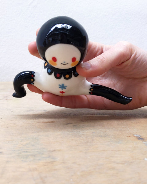goatPIERROT Ceramic Art Toy [Tinybirdman 24.026: Flower Stockings]