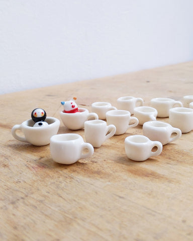 goatPIERROT Miniature Porcelain Teacups [White]