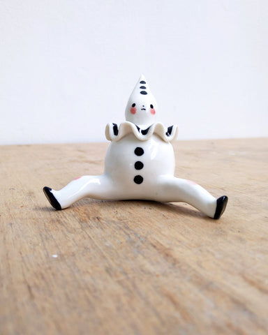 goatPIERROT Ceramic Art Toy [24.034: Pierrot Tinybirdman, Large]