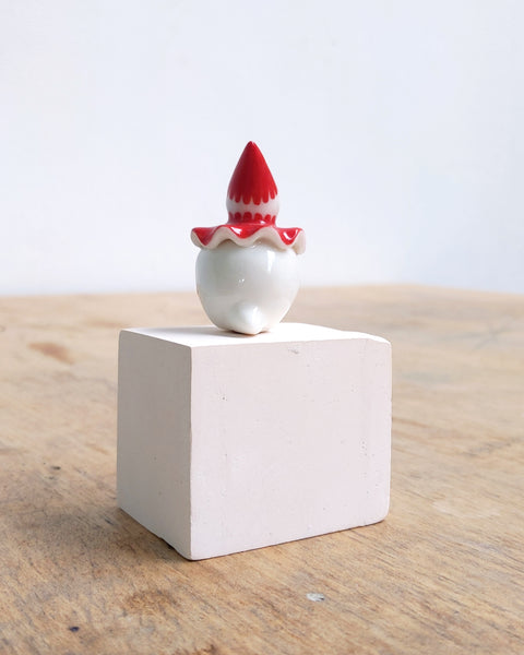 goatPIERROT Ceramic Art Toy [BB24.045: Pierrot Birbauble with Red Cap and Flowers]