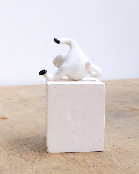 goatPIERROT Ceramic Art Toy [White Teapoot with Black Slippers, Second]