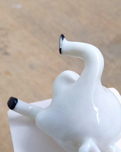 goatPIERROT Ceramic Art Toy [White Teapoot with Black Slippers, Second]