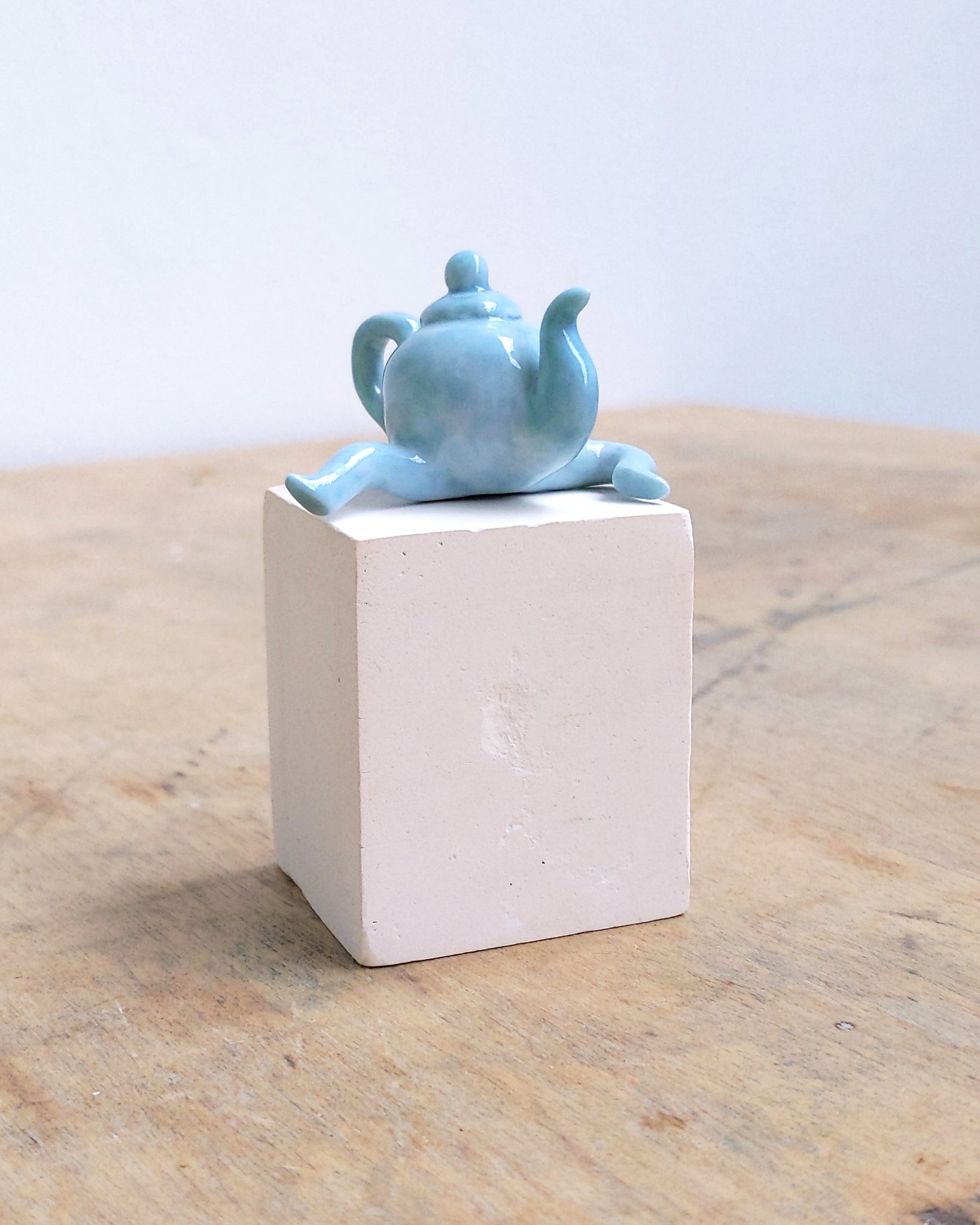 goatPIERROT Ceramic Art Toy [Teapoot in Washy Baby Blue, Second]