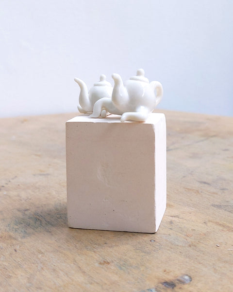 goatPIERROT Ceramic Art Toy [Teapoot Duo in White]