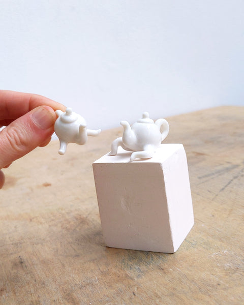 goatPIERROT Ceramic Art Toy [Teapoot Duo in White]