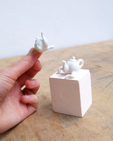 goatPIERROT Ceramic Art Toy [Teapoot Duo in White]