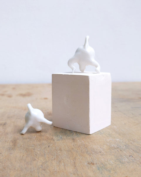 goatPIERROT Ceramic Art Toy [Teapoot Duo in White]