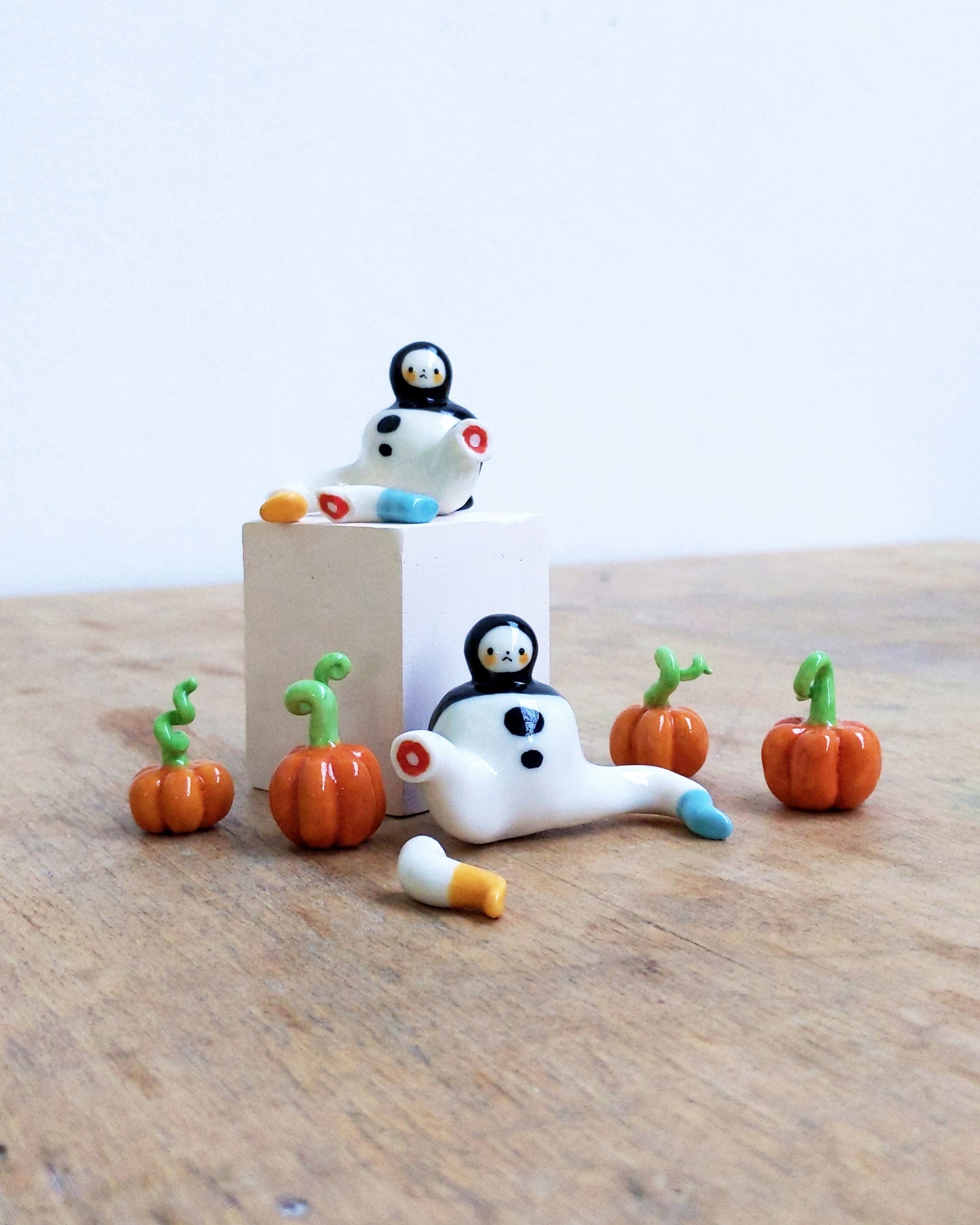 goatPIERROT Ceramic Art Toy [24.050+51: Dismembered Tinybirdmen, two available]