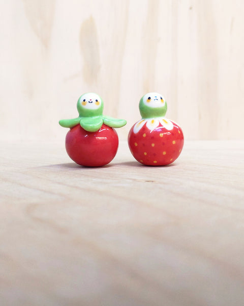 goatPIERROT Ceramic Art Toy [BB24.056: Tomato Flower]