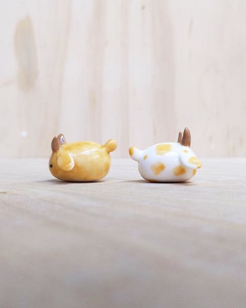 goatPIERROT Ceramic Art Toy [Jellybean Goats, two available]