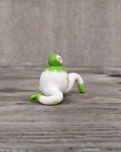 goatPIERROT Ceramic Art Toy [24.053: White Radish Tinybirdman]