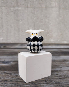 goatPIERROT Ceramic Art Toy [25.006: Arlecchimiao in Black and White]