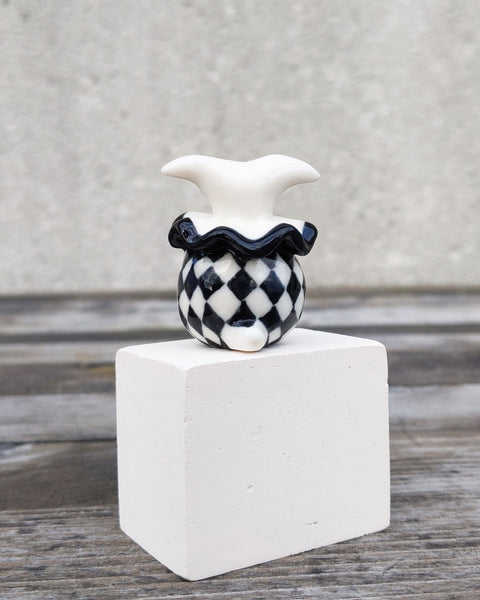 goatPIERROT Ceramic Art Toy [25.006: Arlecchimiao in Black and White]