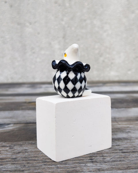 goatPIERROT Ceramic Art Toy [25.006: Arlecchimiao in Black and White]