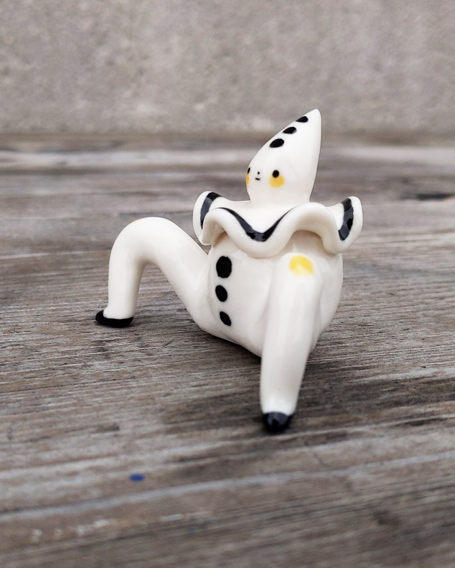 goatPIERROT Ceramic Art Toy [25.015: Pierrot Tinybirdman, Classic]