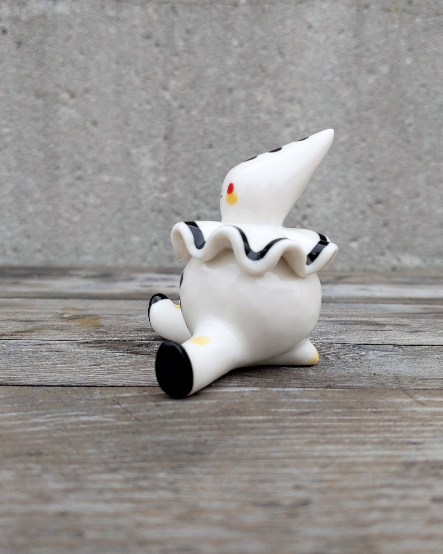 goatPIERROT Ceramic Art Toy [25.030: Large Chub Pierrot Tinybirdman, Minor Flaws]