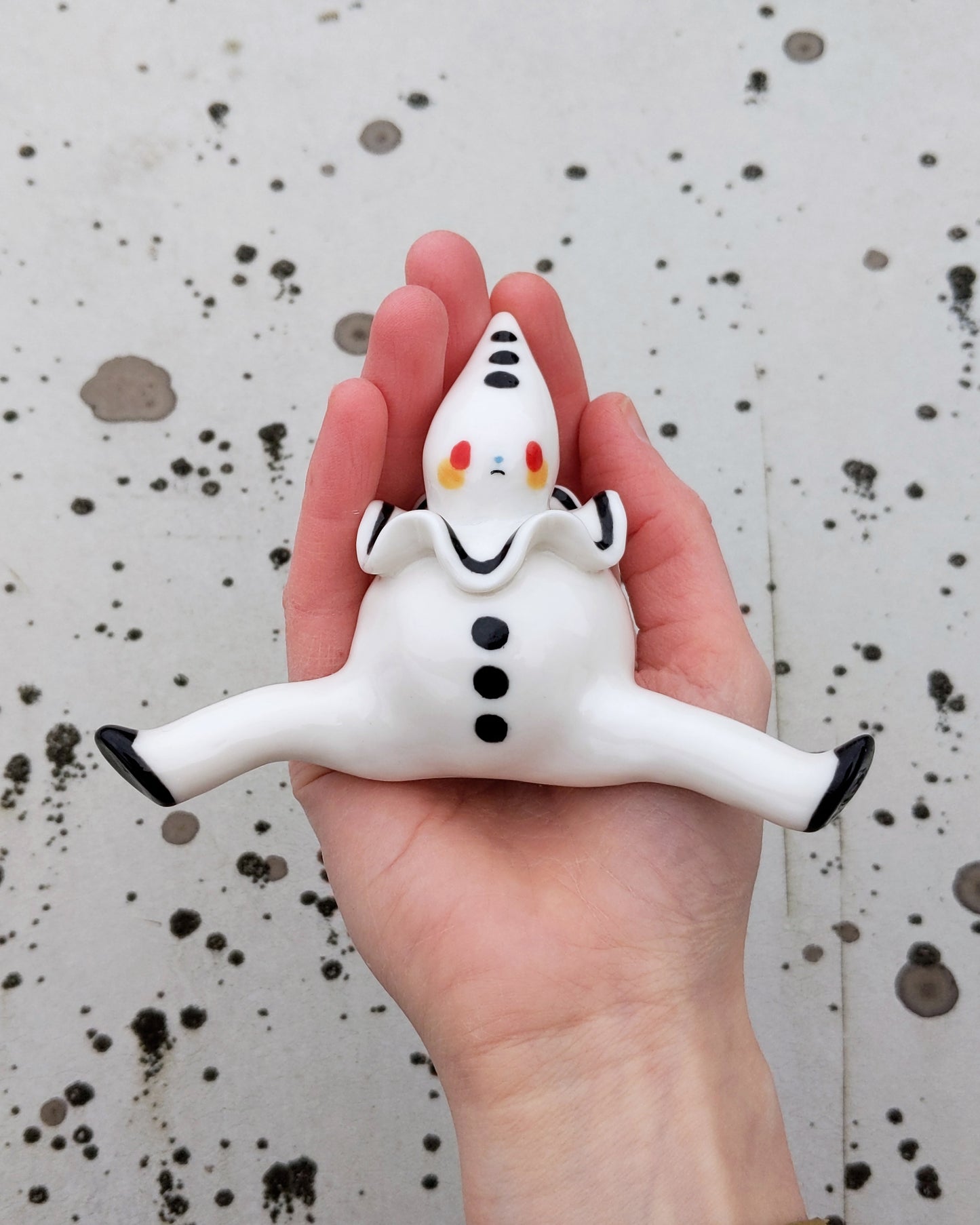 goatPIERROT Ceramic Art Toy [25.031: Large Pierrot Tinybirdman, Flawed Second]