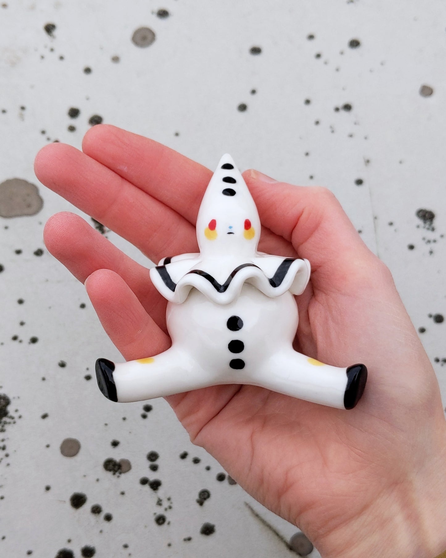 goatPIERROT Ceramic Art Toy [25.030: Large Chub Pierrot Tinybirdman, Minor Flaws]