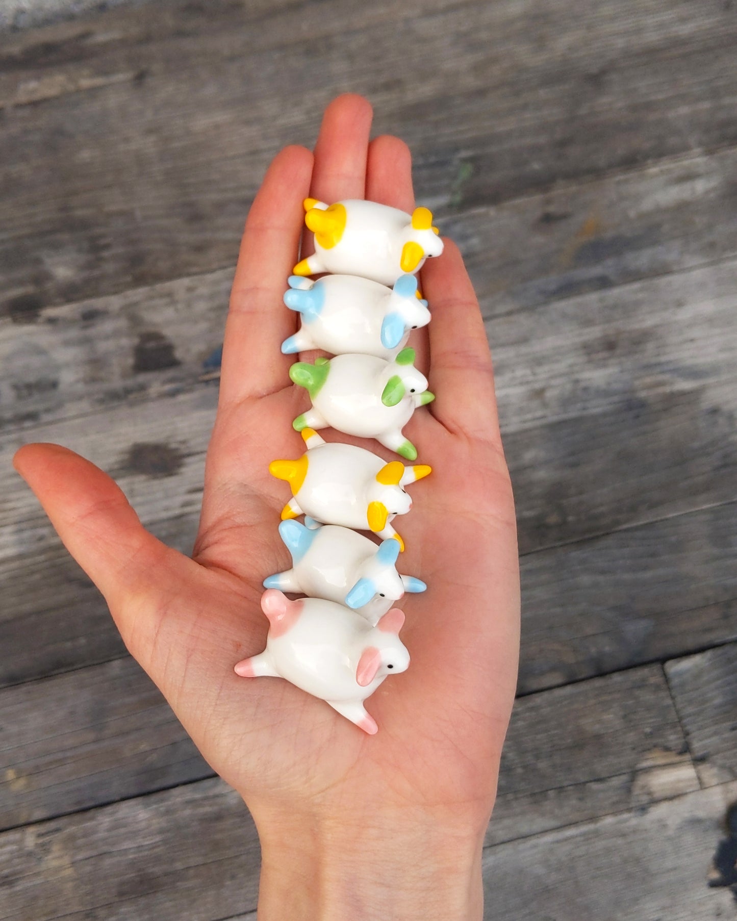 goatPIERROT Ceramic Art Toy [Pupnubbins: Doing a Sploot]