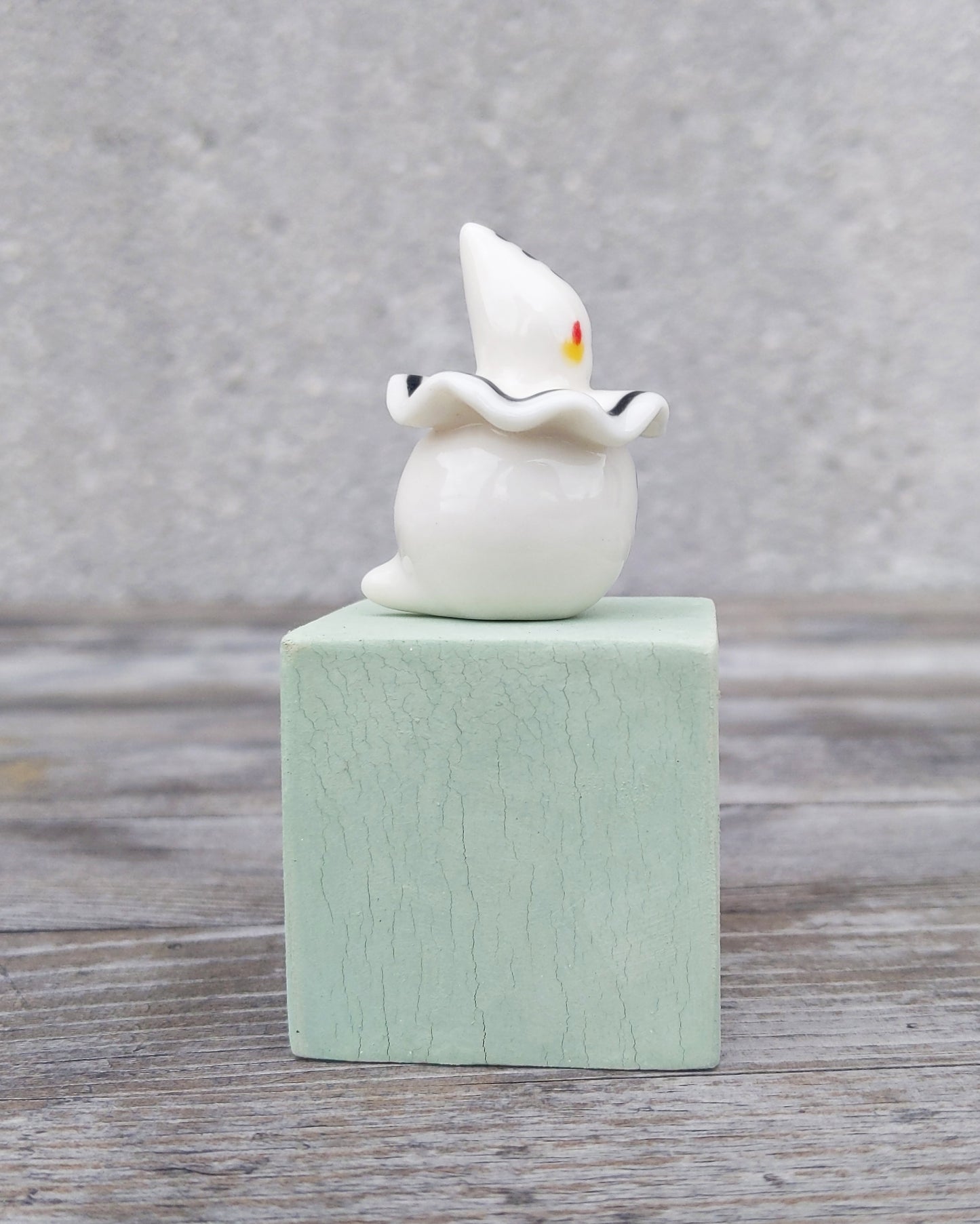 goatPIERROT Ceramic Art Toy [25.037: Pierrot Birbauble with Yellow Heart Butt]