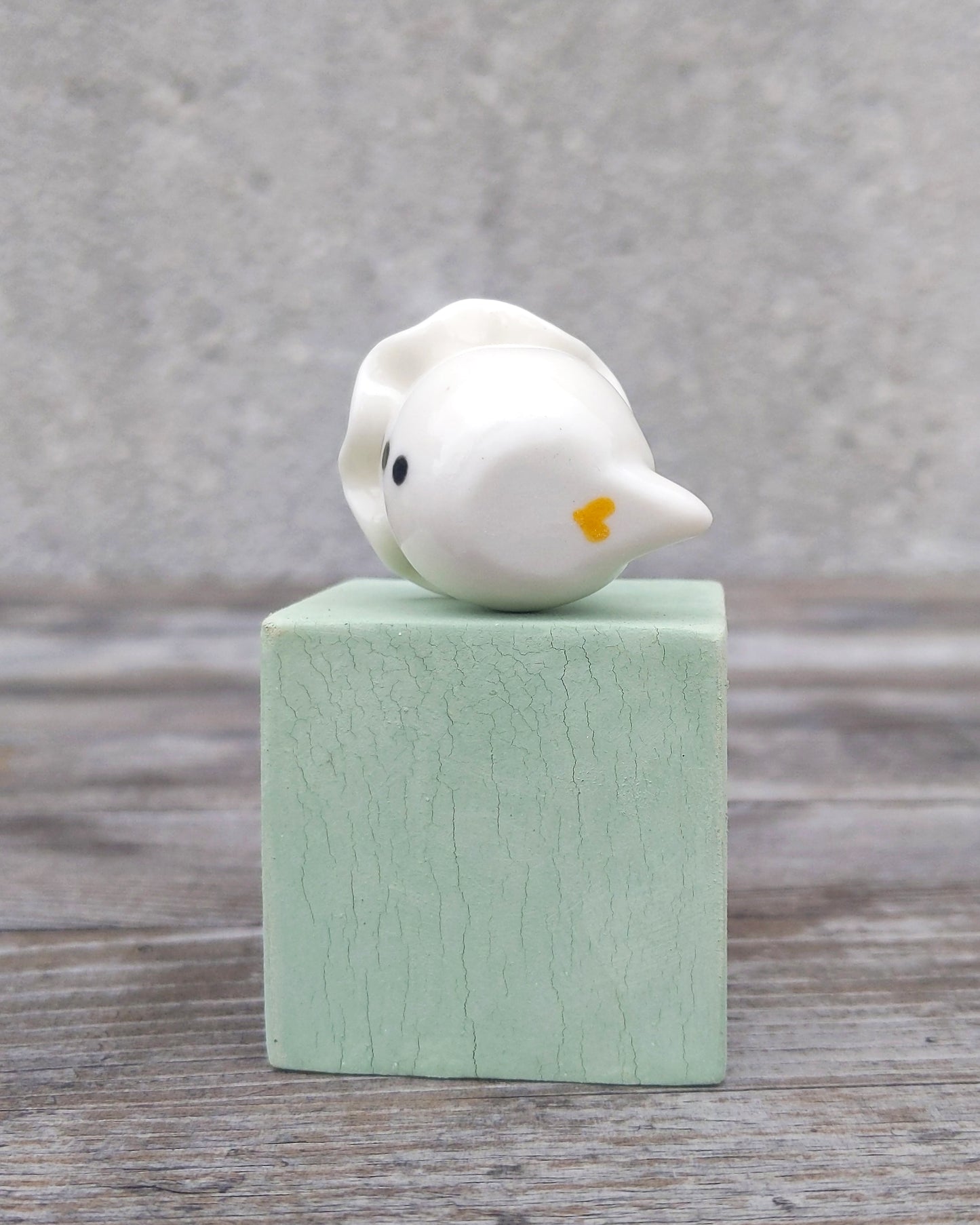 goatPIERROT Ceramic Art Toy [25.037: Pierrot Birbauble with Yellow Heart Butt]