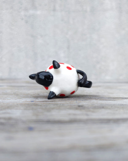 goatPIERROT Ceramic Art Toy [25.039: Teahorse in Black and Red]