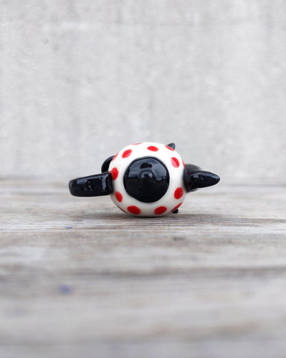 goatPIERROT Ceramic Art Toy [25.039: Teahorse in Black and Red]