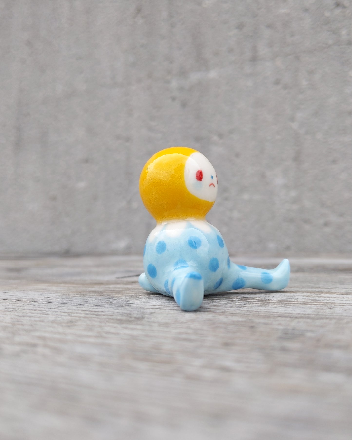 goatPIERROT Ceramic Art Toy [25.043: Daisy Pajama Bobblenoggin Tinybirdman]