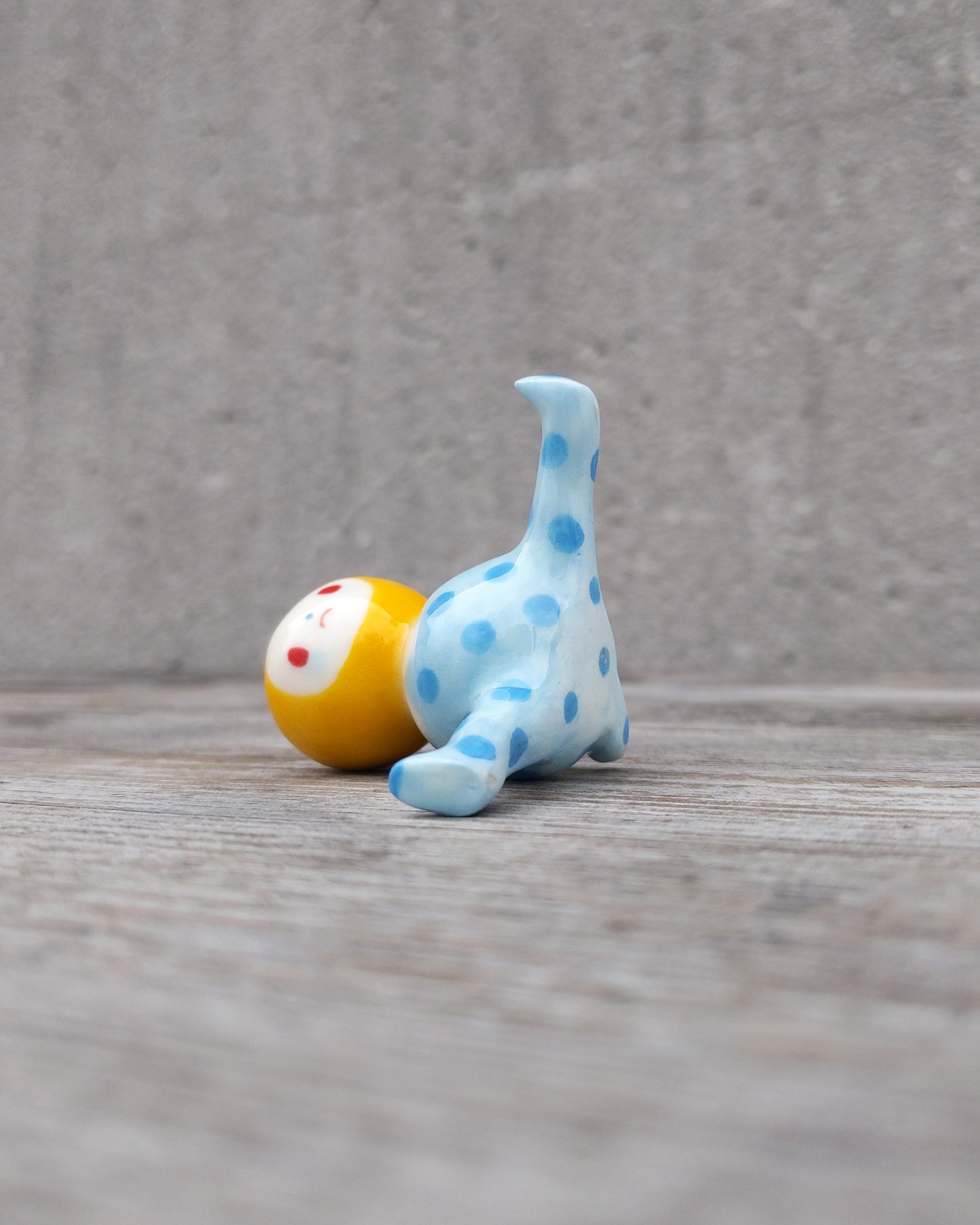 goatPIERROT Ceramic Art Toy [25.043: Daisy Pajama Bobblenoggin Tinybirdman]