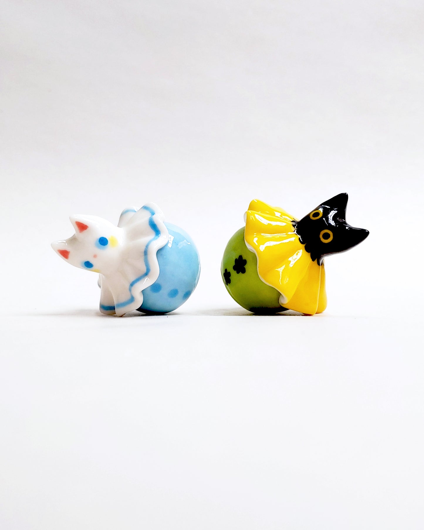 goatPIERROT Ceramic Art Toy [25.051 + 25.052: Cat Pierrots, Listed Individually]