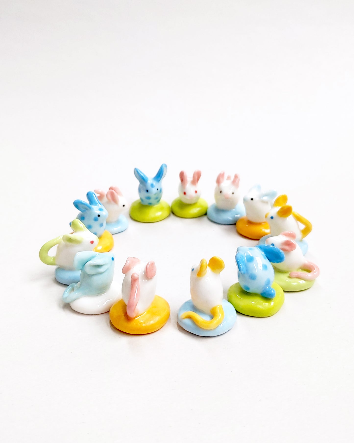 goatPIERROT Ceramic Art Toy [Mystery Mouse Batch #1: Random Design, 2cm tall]