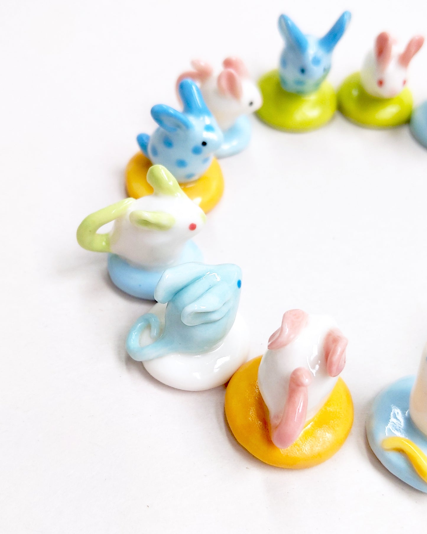 goatPIERROT Ceramic Art Toy [Mystery Mouse Batch #1: Random Design, 2cm tall]