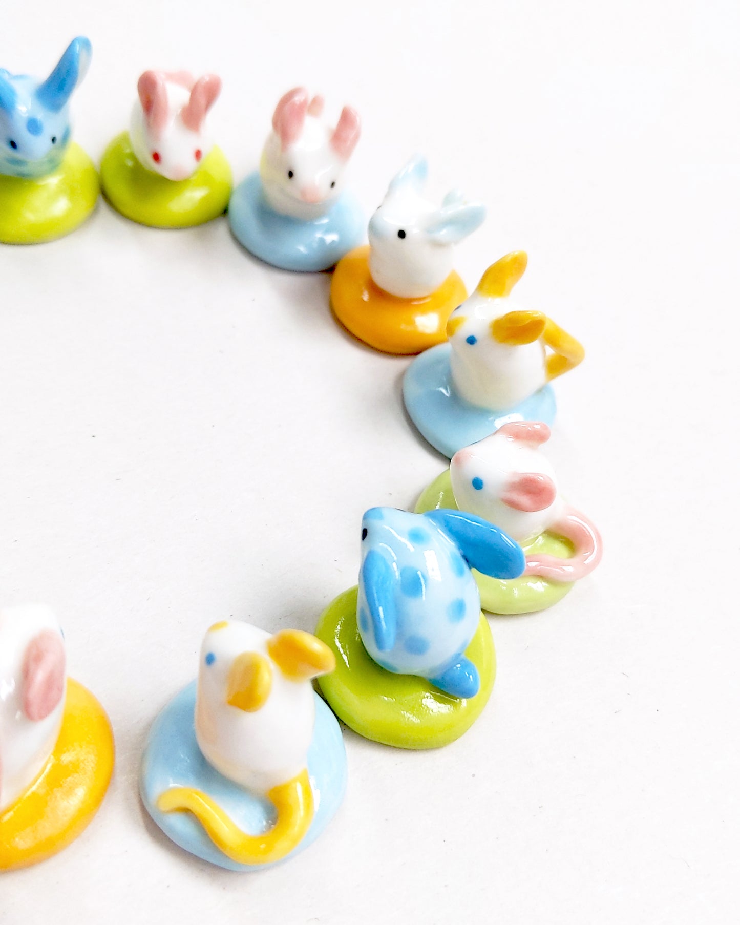 goatPIERROT Ceramic Art Toy [Mystery Mouse Batch #1: Random Design, 2cm tall]
