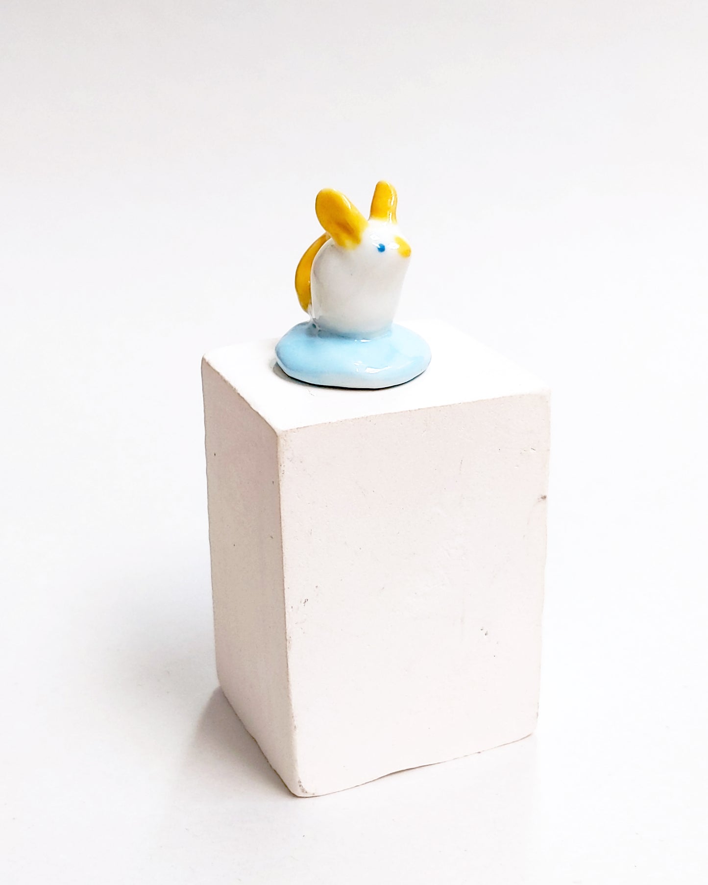 goatPIERROT Ceramic Art Toy [Mystery Mouse Batch #1: Random Design, 2cm tall]