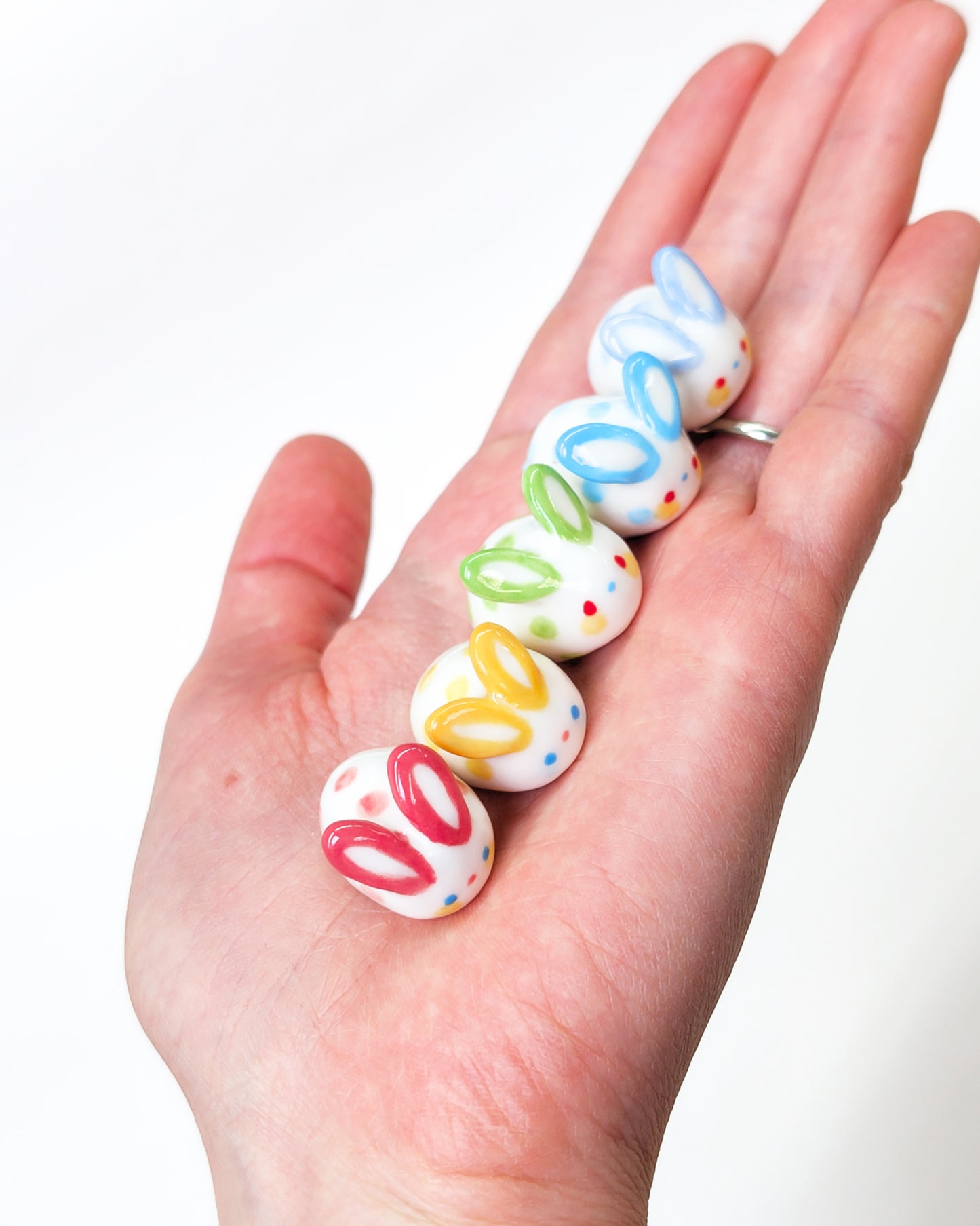 goatPIERROT Ceramic Art Toy [Polka Dot Jelly Bean Bunnies, Mystery Color]