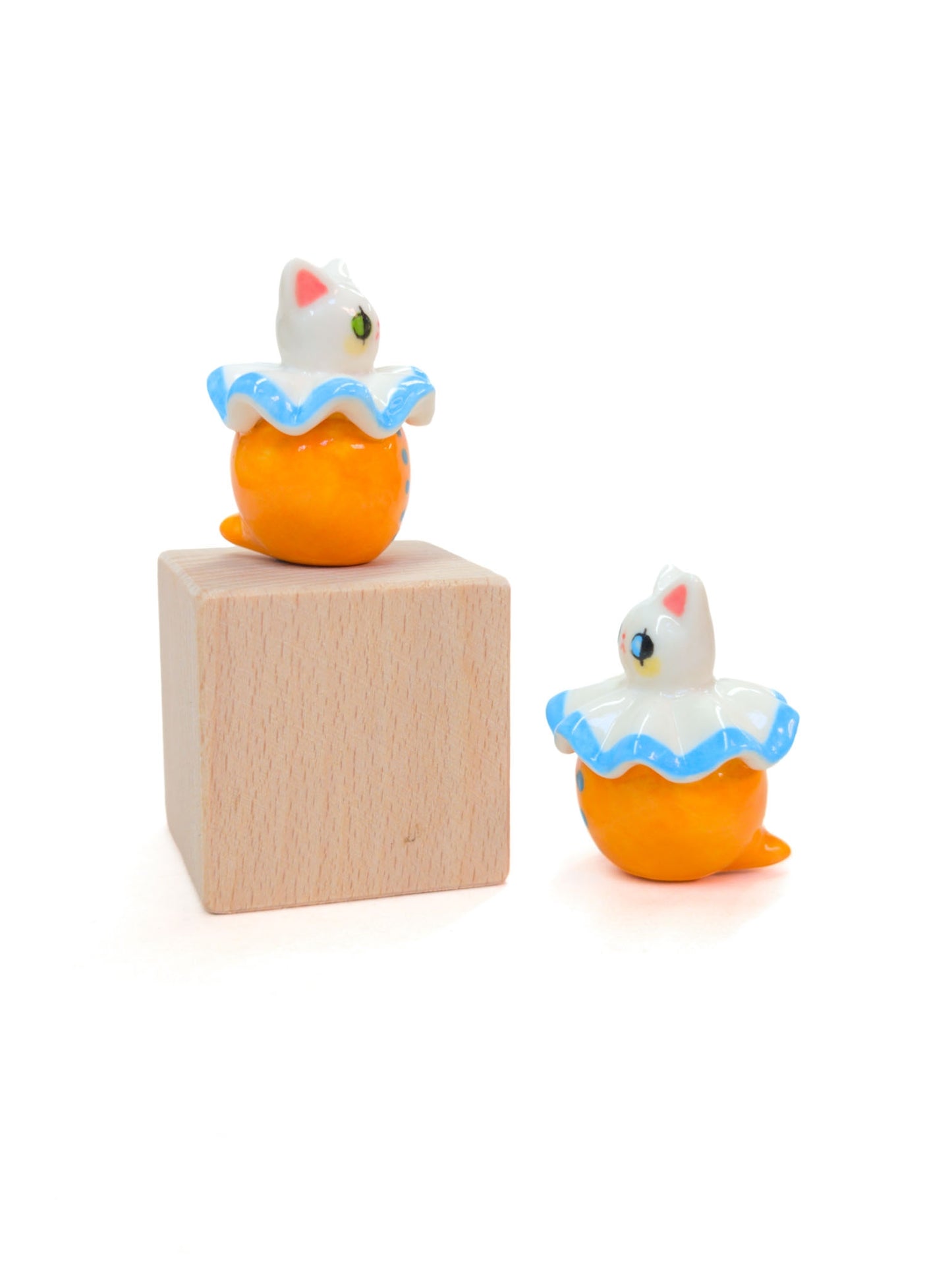 goatPIERROT Ceramic Art Toy [Cat Pierrots in Orange and Blue]