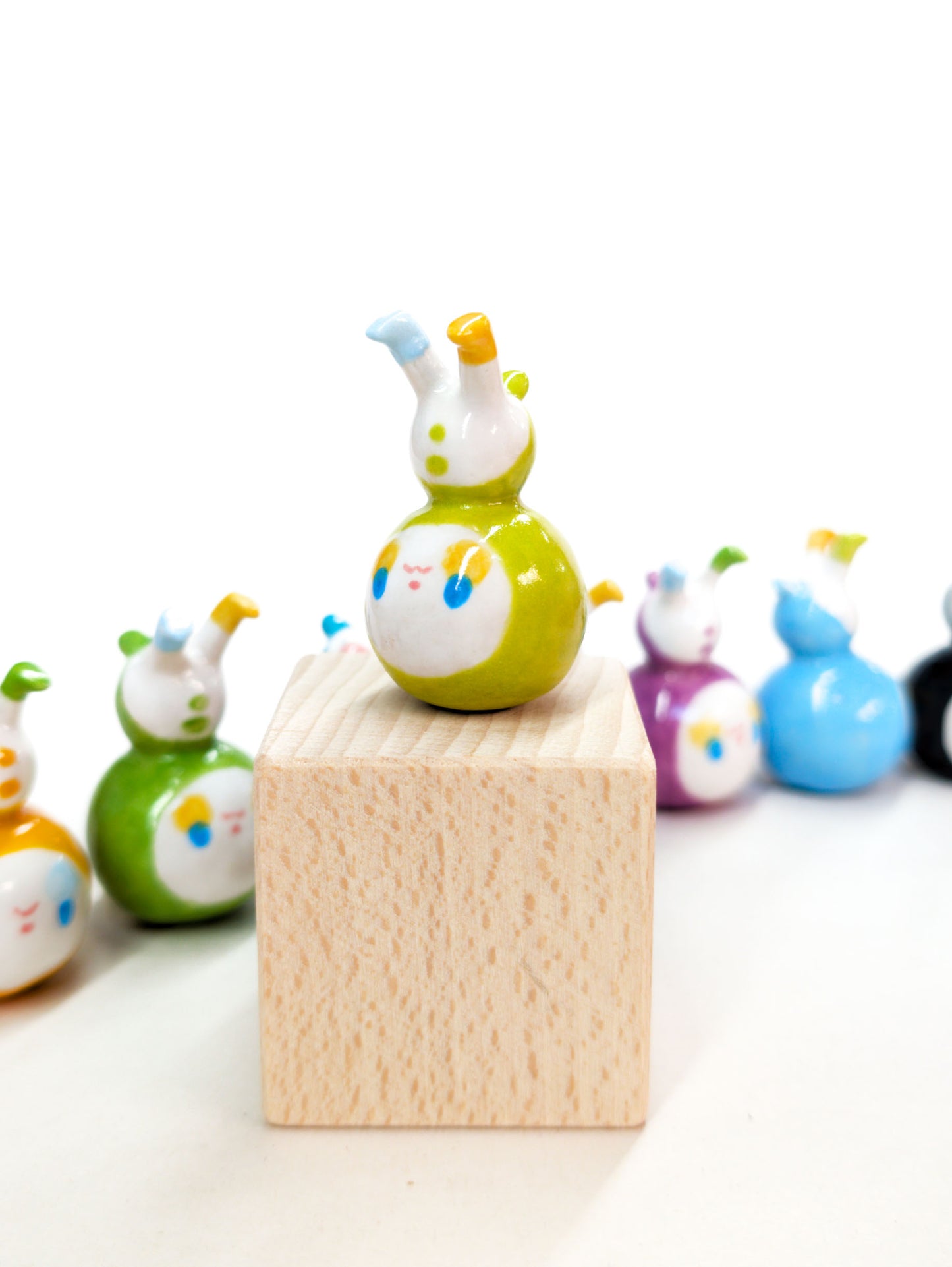 goatPIERROT Ceramic Art Toy [Upside-Down Bobblenoggins, 4cm tall]