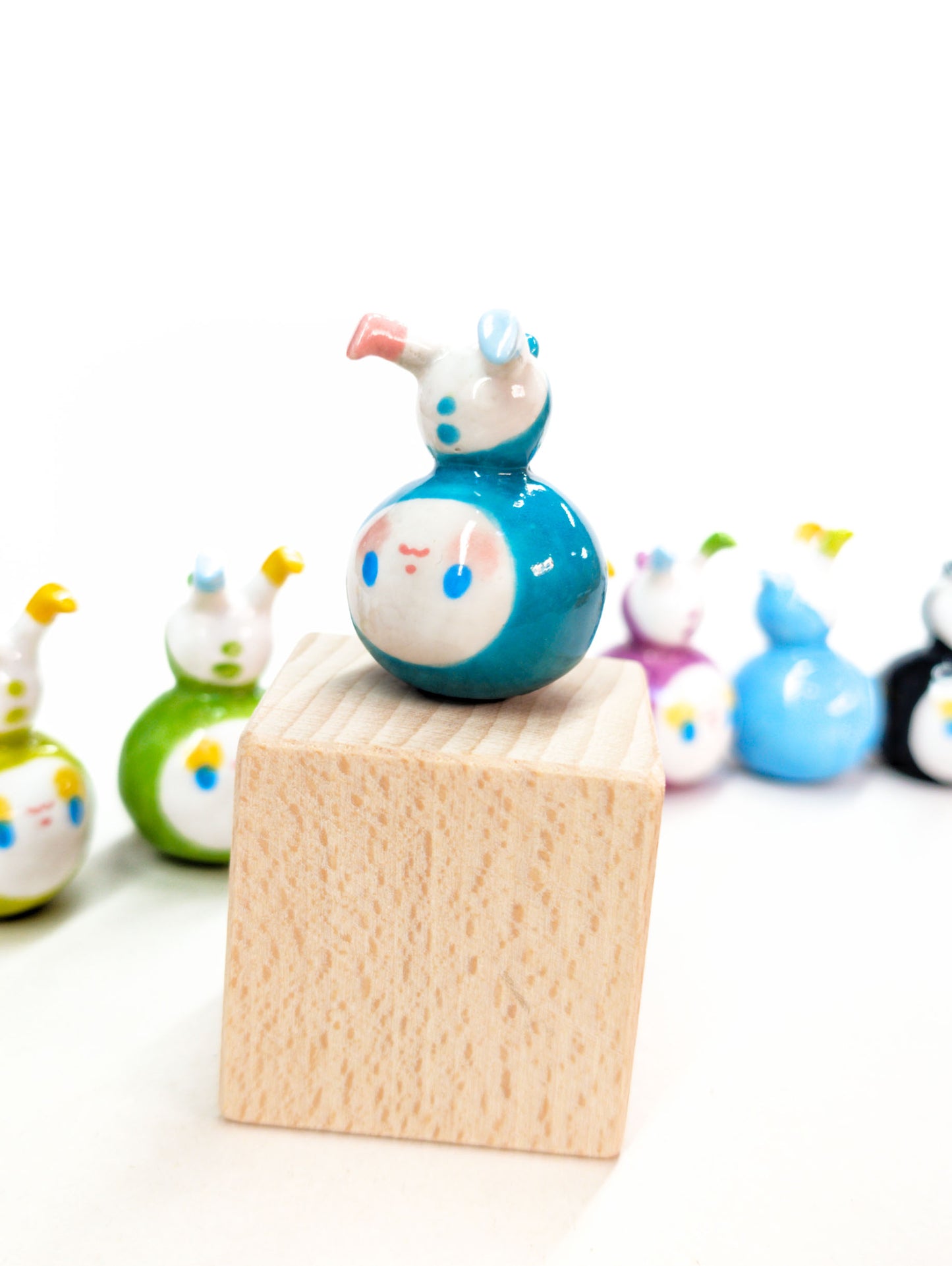 goatPIERROT Ceramic Art Toy [Upside-Down Bobblenoggins, 4cm tall]