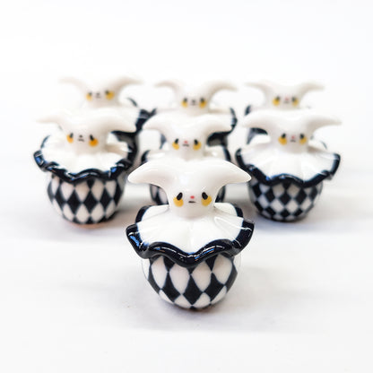 goatPIERROT Ceramic Art Toy [Arlecchimiao in Black and White, 3.75 cm tall, listed individually]