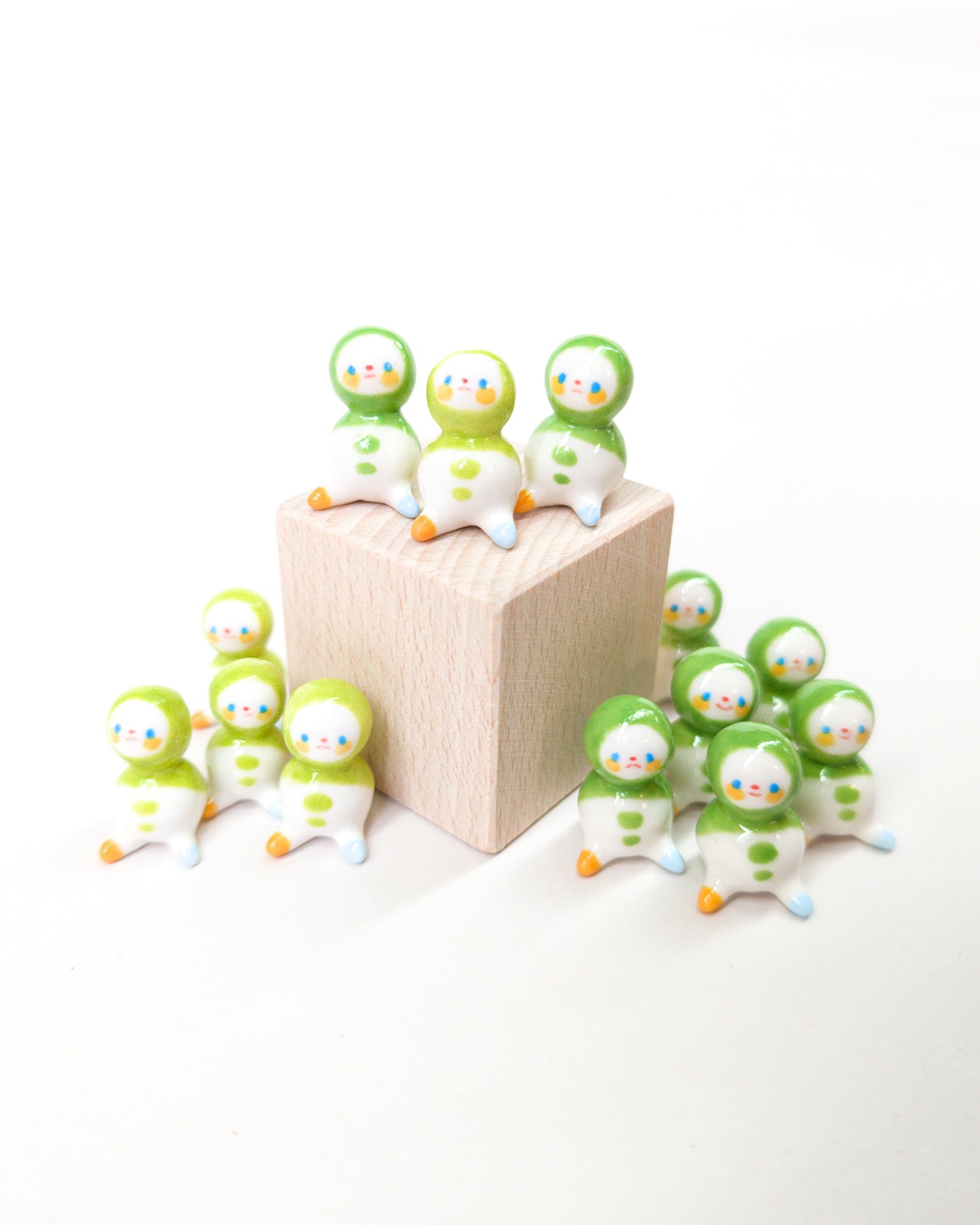 goatPIERROT Ceramic Art Toy [Classic Green Bobblenubbin Collection]