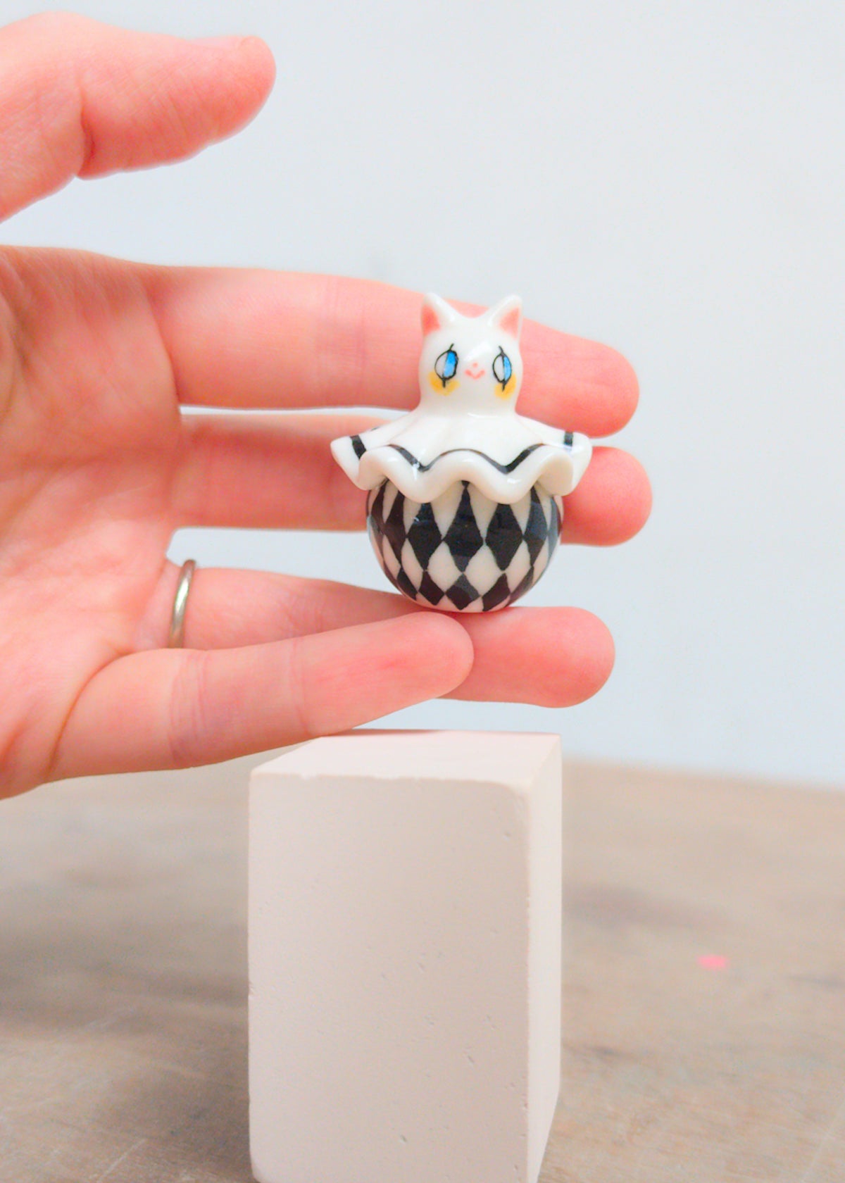goatPIERROT Ceramic Art Toy 26.09.01 [Holsomcat in Black and White Harlequin Print]