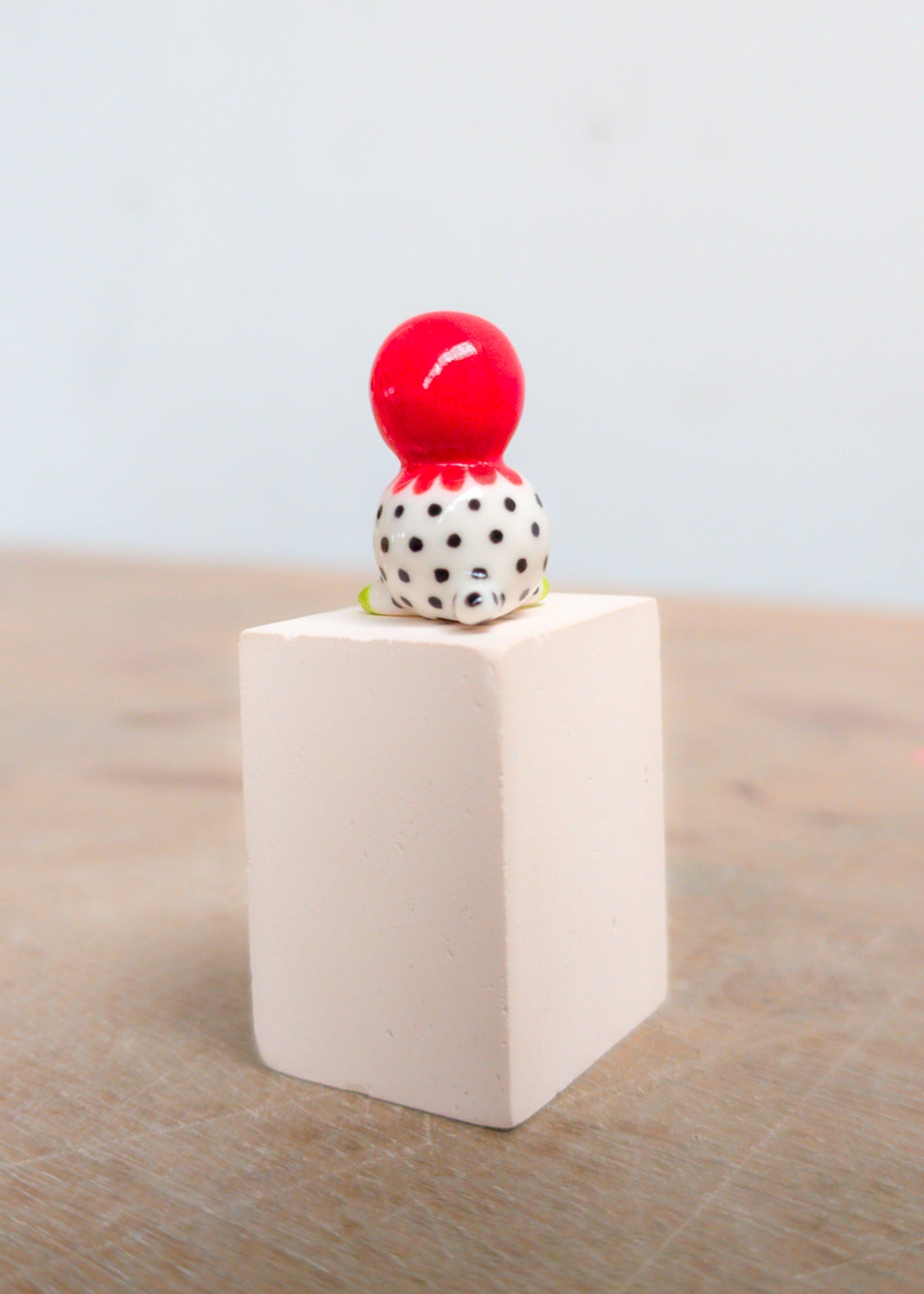 goatPIERROT Ceramic Art Toy 26.09.08 [Bobblenubbin in Red Flower Black Polka Dot, 3 cm tall]