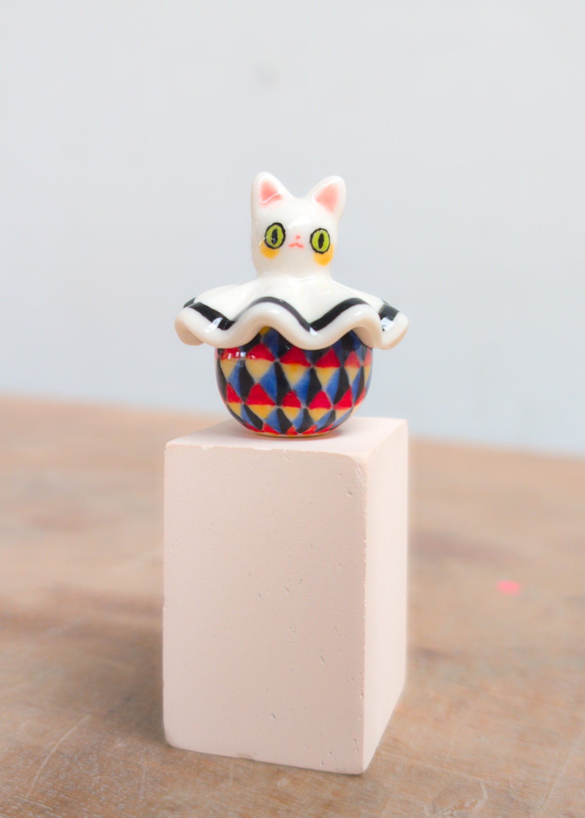 goatPIERROT Porcelain Sculpture 26.09.06 [Cat Pierrot in Primary Harlequin Print with Green Eyes]