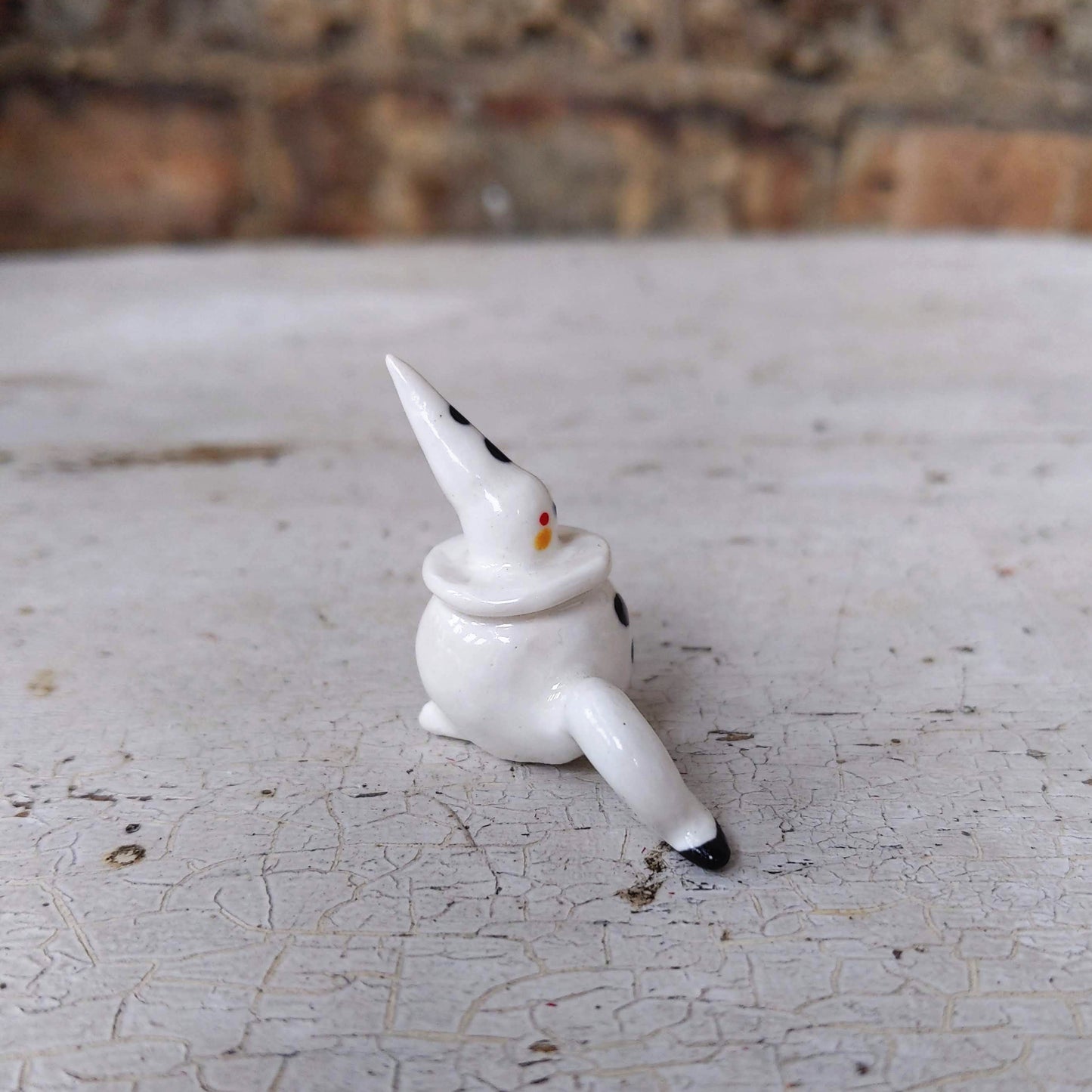 Tinybirdman Ceramic Art Toy [One-legged Pierrot]